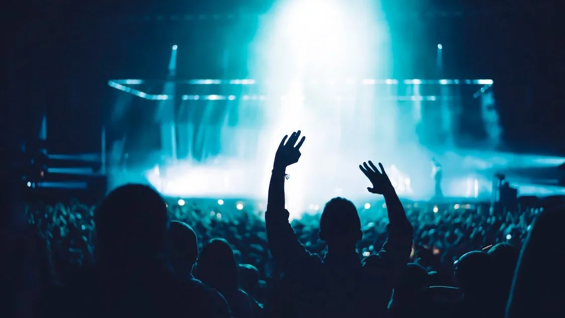 como probar tu identidad cuando sales de fiesta y no tienes DNI-discoruta_com